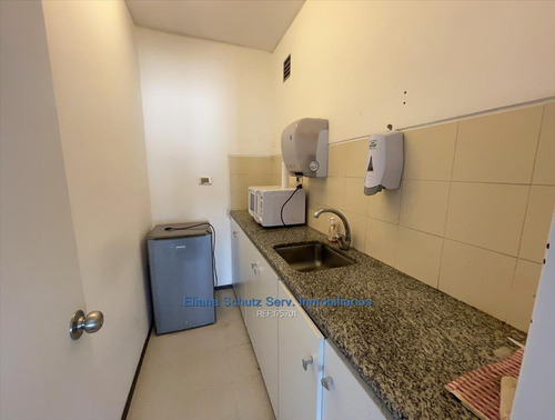 Imagen 8 de 12 de Venta Oficina Con Renta Torre De Los Profesionales Centro Cw175701