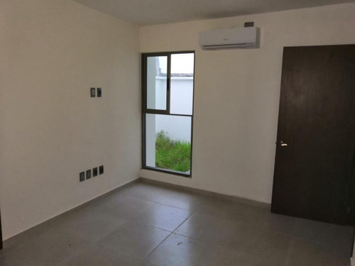Imagen 10 de 12 de Casa Sola En Renta Lomas De La Rioja