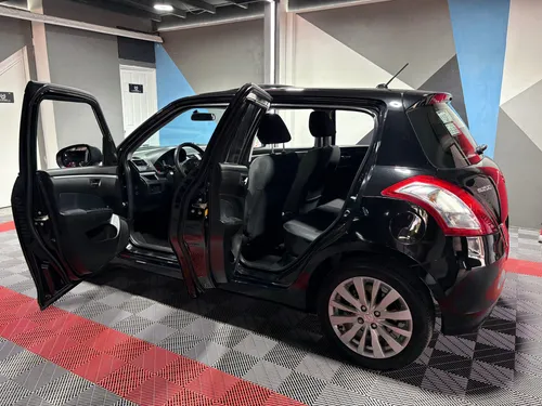 Suzuki Swift 1.4 Glx At