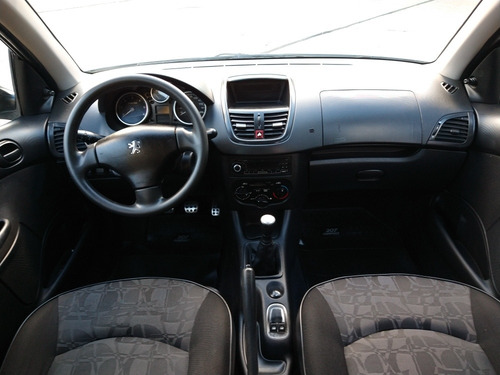 Peugeot 207 1.9 Sedan Xs 2009