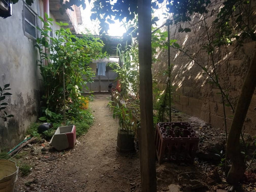 Imagen 12 de 12 de Casa De 2 Niveles- Los Robles