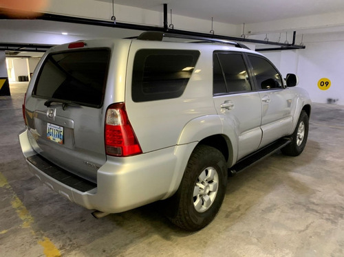 Imagen 3 de 11 de Toyota 4runner Limited