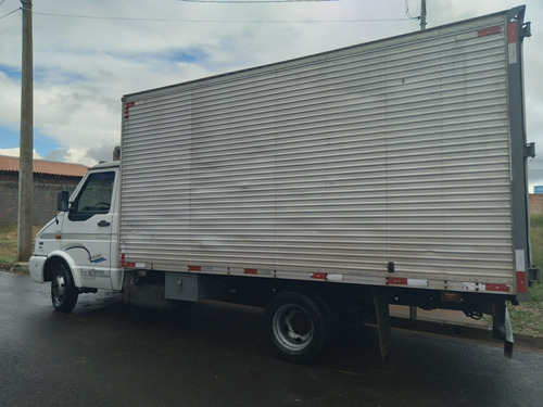 Caminhão Iveco Dayle 5013