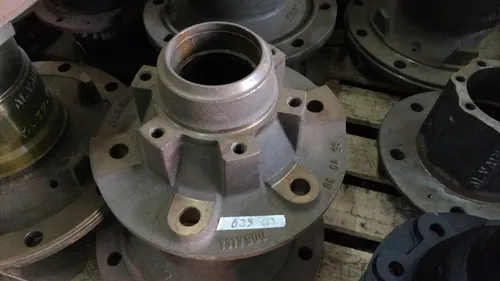 Cubo Roda Dianteira 6f/6f D60 C60 Chevrolet Caminhao 67/79 Cubo Roda Dianteira 6f/6f D60 C60 Chevrolet Caminhao 67/79
