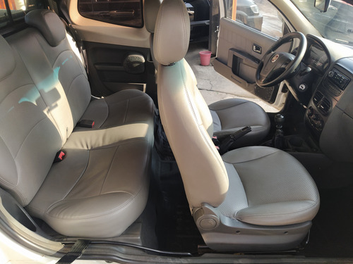 Fiat Strada 1.4 Working Cab. Dupla Flex 3p
