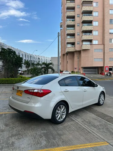 Cerato Pro Ex