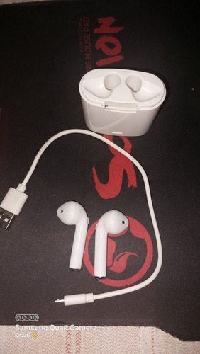 Auriculares AirPods Bluetooth ( Leer Descripción)