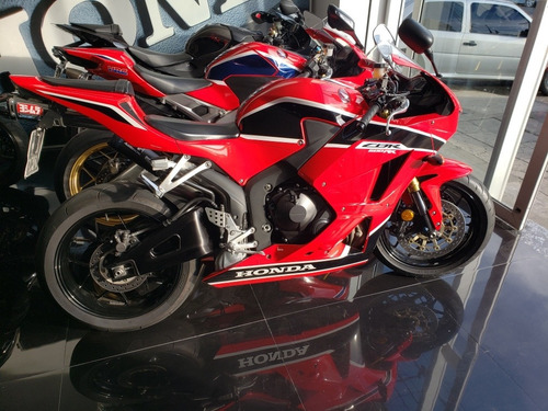 Imagen 6 de 8 de Honda Cbr 600 Rr