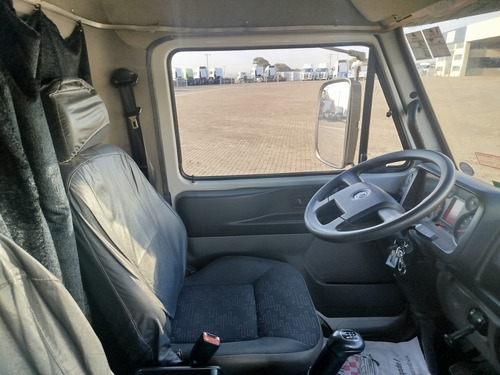 Vw 10.160 4x2 - Baú