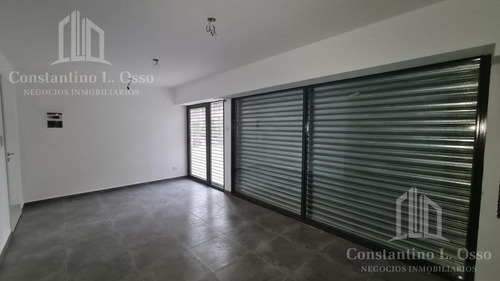 Imagen 1 de 9 de Local Con Patio A Estrenar - Temperley