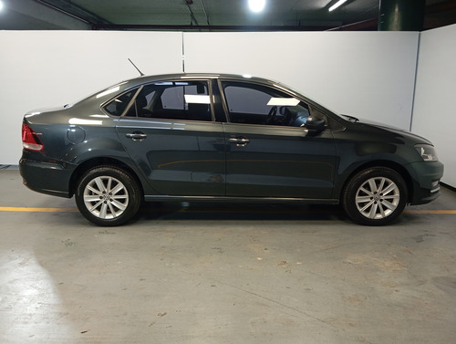 Volkswagen Polo 1.6 Comfortline Tiptronic