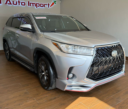 Toyota Highlander 2019 Le 4x4 Kit Lexus Cleancarfax 3 Filas