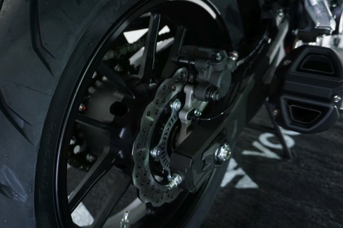 Imagen 20 de 24 de Voge 500 Ds Adventure 2023 Con Abs No Benelli Leoncino 500