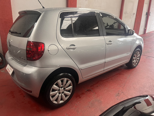 Volkswagen Fox 1.6 Vht I-motion Total Flex 5p