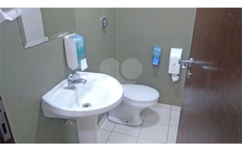 Imagem 15 de 26 de Sala Comercial A Venda Com 108 M² - Reo555472