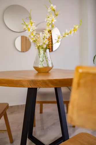 Mesa Comedor Redonda Roble Macizo 70 Cm