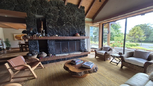Se Vende Exclusiva Casa Puntilla De Villarrica. 1.600terreno