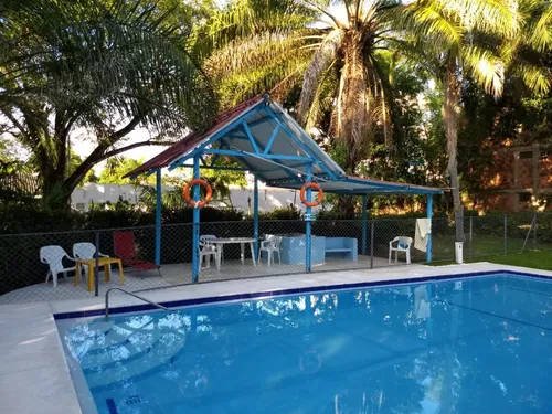 Melgar Alquiler Quinta. 2 Cuadras De Cafam. Max. 32 Personas