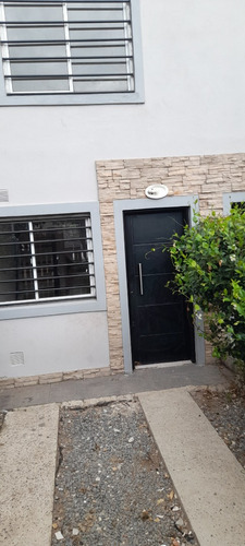 Amplio, Luminoso Duplex En Venta, La Lonja, Pilar !!!