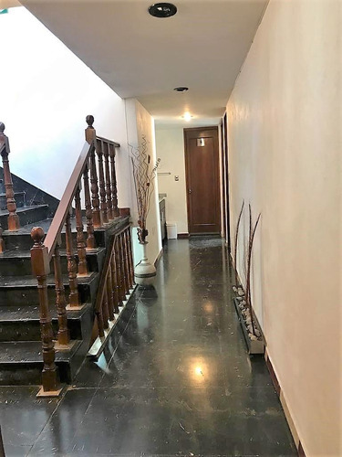 Renta Oficinas Muy Bien Ubicadas, En Paseos De Taxqueña.