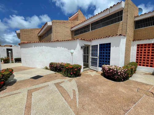 Imagen 2 de 13 de Town House En Venta En Ciudad Flamingo, Edo Falcon. Residencias Los Veleros