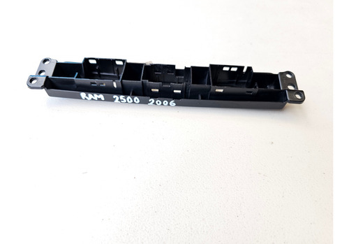 Marco Botonera Tablero Ram 2006/2008 Bisel Switch Vista (Usado)
