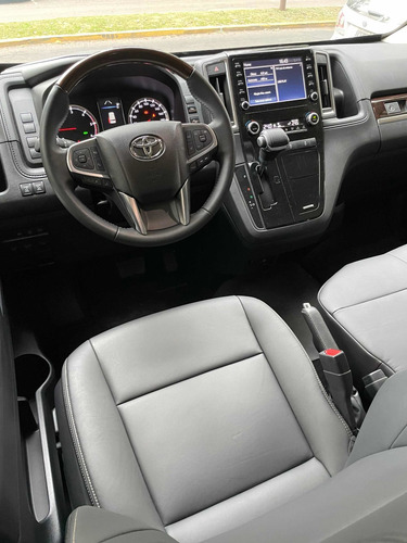 Imagen 19 de 21 de Toyota Hiace Vx Premium Blindada Rb3 2021