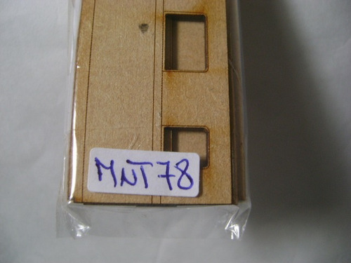 Imagen 10 de 10 de Nico Ganz Coche Motor Int Bariloc Kit Fibrofacil H0 (mnt 28)