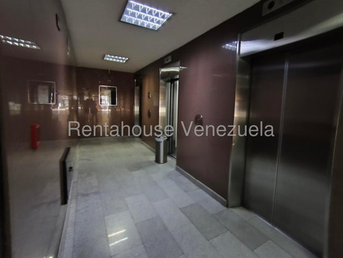 Oficina En Venta En Boleita Norte.