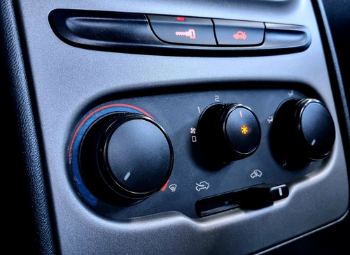 Imagem 6 de 12 de Fiat Idea Essence 1.6 16v E.torq (flex)