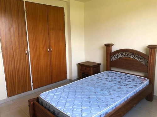 Imagen 9 de 11 de Re/max. Iris Hernandez. Vende Apartamento (85m2). La Granja . Naguanagua. Codigo 147160( Solo Para Clientes )