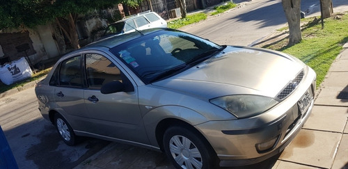 Ford Focus 1.6 Ambiente Mp3 2009 Gnc