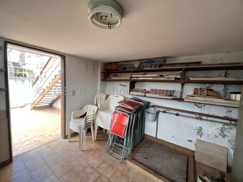 Imagen 5 de 30 de Casa En Venta En Colinas De La California Caracas Pisos De Marmol Vista Al Avila Economicas Muy Conservada Doble Vigilancia Remate 23-18970
