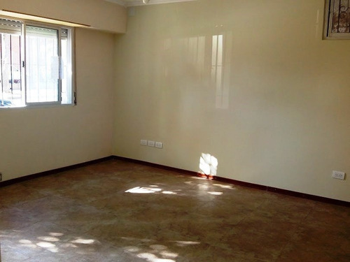Imagen 4 de 10 de Ph 2 Amb Reciclado Al Frente