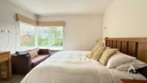 Departamento En Pucón, 2 Dormitorios 2 Baños (104429)