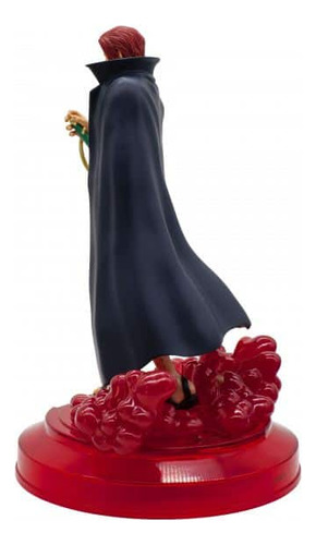 Figura de acción Shanks One Piece The Shukko 16 cm Banpresto