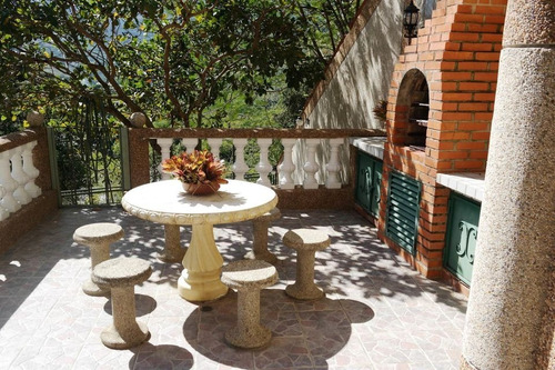 Imagen 16 de 18 de Bella Casa En Venta El Cafetal 0414-2408724