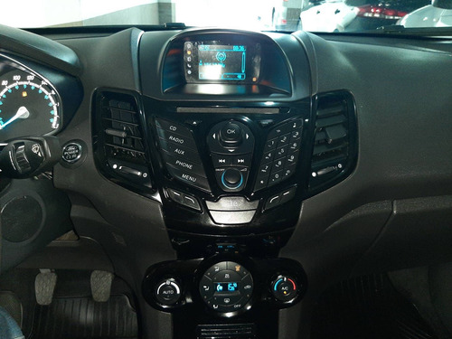 Ford Fiesta 1.6 Titanium Hatch Flex 4p Manual Couro Ar Digit