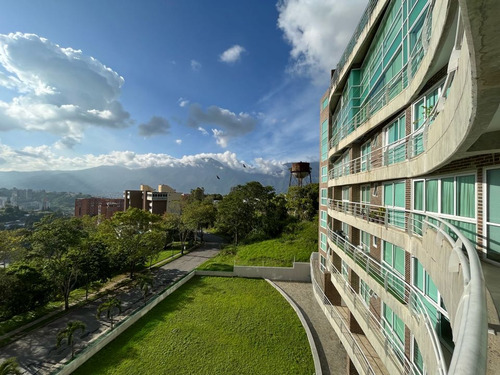 Vendo Apartamento 210 M2 4h/4b/3p Lomas Del Sol