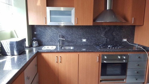 Imagen 4 de 9 de Apartamento Totalmente Remodelado Y Amoblado En Las Mercedes Caracas 22-24286