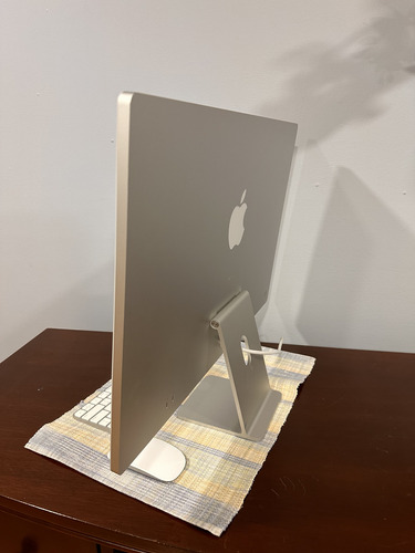 iMac 24 M1 (2021) Ram 8gb Ssd 256gb Plateado Open Box (Usado)