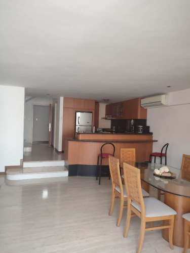 Campo Alegre Venta De Ph Triple Con Una Vista Al Avila Espectacular