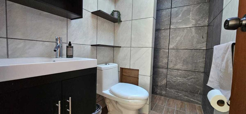 Venta Casa En Lomas De Valle Dorado, La Mejor Cerrada