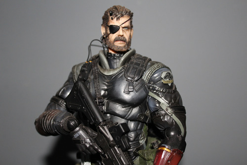 Venom Snake Metal Gear Solid V Play Arts Kai Original