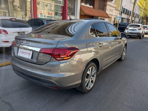 Imagen 10 de 19 de Citroen C4 Lounge Thp Muy Pocos Km !!