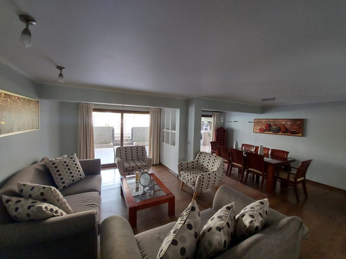 Hermosa Casa Condominio Alto Macul 5d+5b
