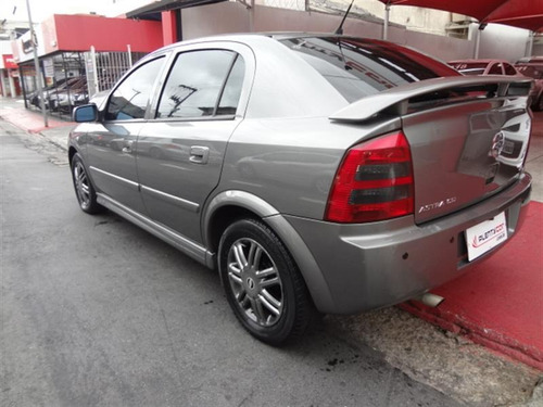 Chevrolet Astra 2.0 Mpfi Cd 8v Gasolina 4p Manual 2004/2004
