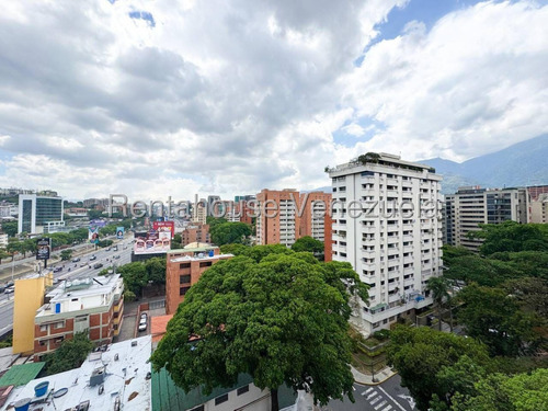 ¡¡ubicado En El Corazón De La Mejor Zona De Inversión En El Sur De Chacao, Apartamento En Venta Completamente Remodelado Y Amoblado!! - El Rosal - Luis Gomez - Mls #25-22056