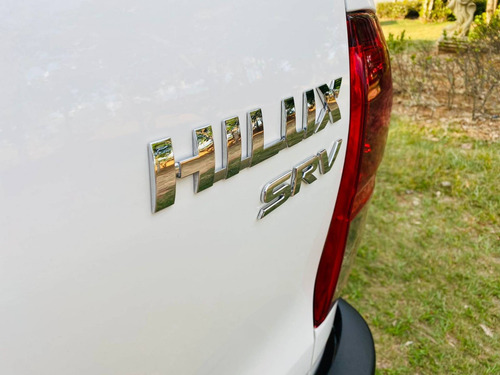 Imagem 8 de 15 de Toyota Hilux 2.7 Srv 4x2 Cd 16v Flex 4p Automático