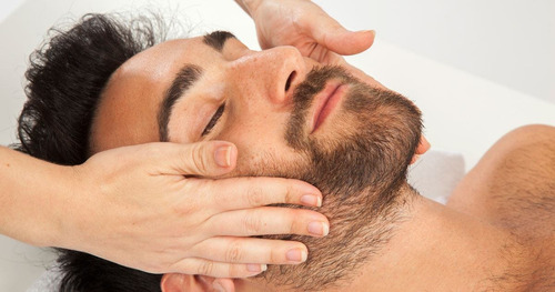 Imagem 1 de 7 de Esteticista, Massoterapeuta E Depiladora Unissex